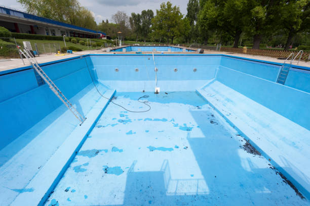 Best 24/7 water damage repair  in Mino, CA